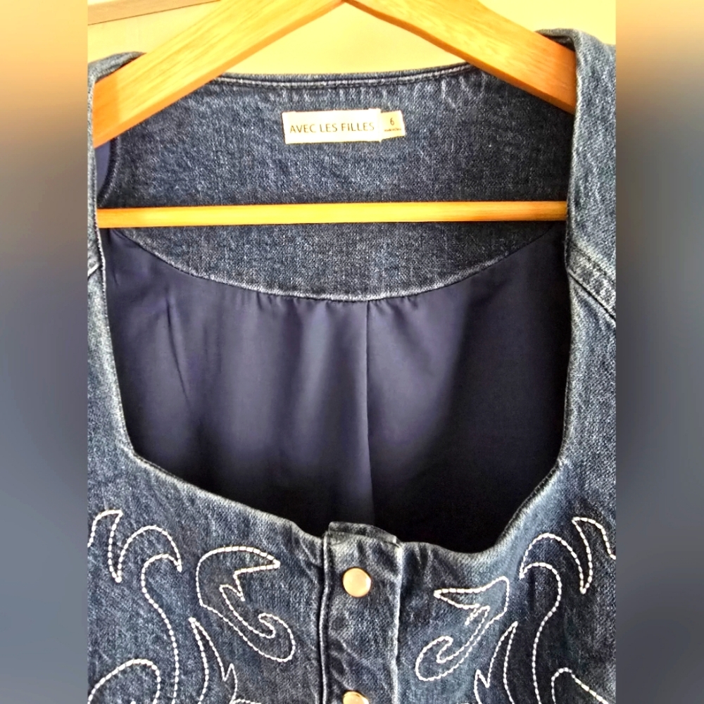Avec Les Filles Western Embroidered Long Sleeve Denim Dress - Picture 7 of 12